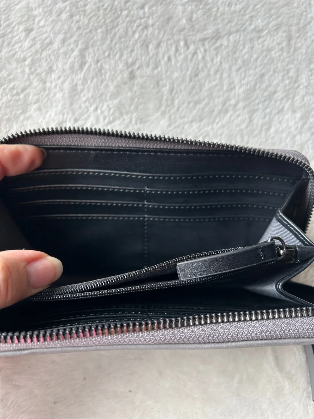 Simply Vera Vera Wang stylish clutch